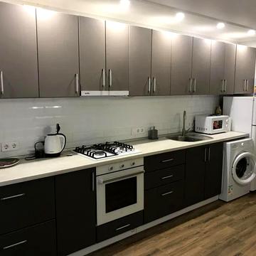 Олександра Бідного вул., 5