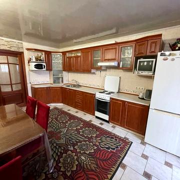 Робоча вул., 152