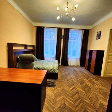 Оренда 1 км квартира 50 м.кв вул.Здоровя бл.Центр Політех,ц.350у.о