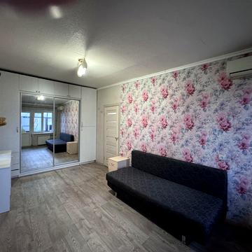 Олександра Поля просп. (Кірова), 96-А