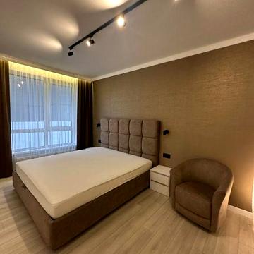 Оренда  унікальноі квартири в ЖК Місто Трав Кульпарківська