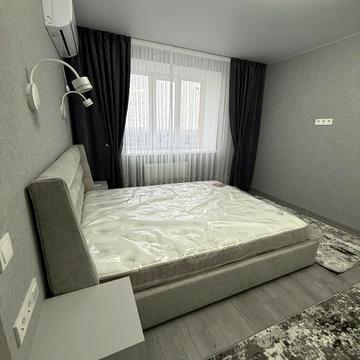 Олександра Мацієвського вул. (3-й Мікрорайон), 8