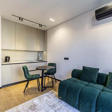 Вільгельма Котарбінського вул. (Миколи Кравченка), 24