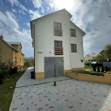 Січових Стрільців, 1