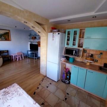 Донецьке шосе, 15