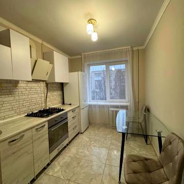 Соломії Крушельницької вул., 77