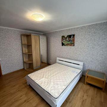 Сдам свой дом на слободке