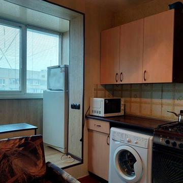 LS13 Здам охайну 1кім.квартиру біля метро Перемога