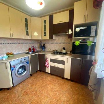 Продам 3-х кімнатну квартиру