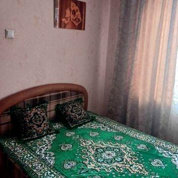 Здаю 3-кімнатну квартиру Юрія Шумського