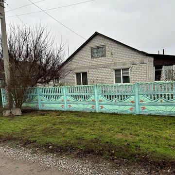 Продаж будинку!смт Володарка!!Київська обл