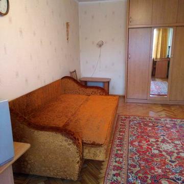 Сдам 1-кв на пр А.Поля 9000