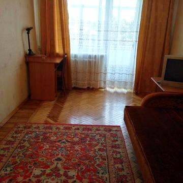 Сдам 1-кв на пр А.Поля 9000