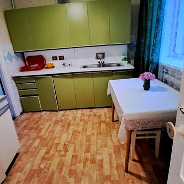 Університетська вул.