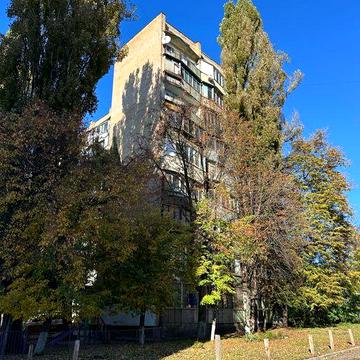 Продаю квартиру.