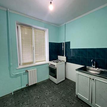 Продаж 2-х кім, ст.м.Мінська, або Героів Дніпра, вул.Прирічна 27