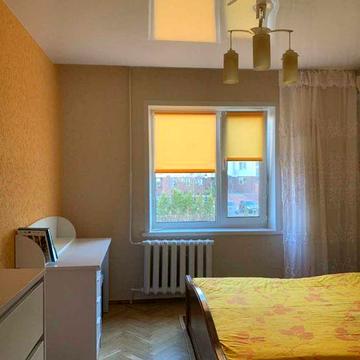 Продаю 2 к квартиру метро Мінська