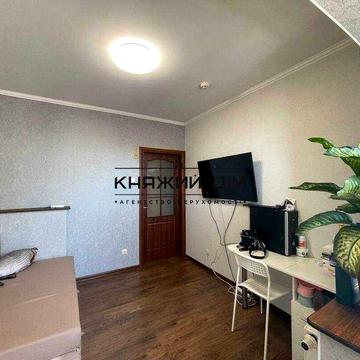 Продаж видової 1-кімнатної квартири м. Осокорки КОД 21146970