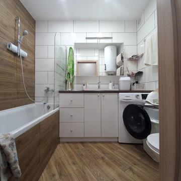 Космонавтів вул., 12