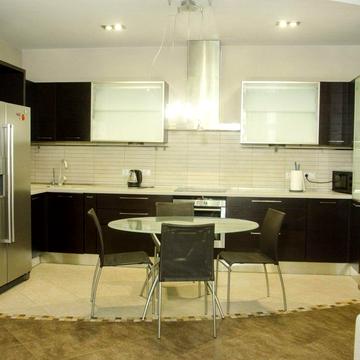 Щекавицька вул., 30/39