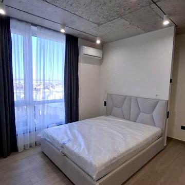 Євгена Коновальця вул., 37-А