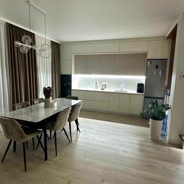 Продається танхаус !