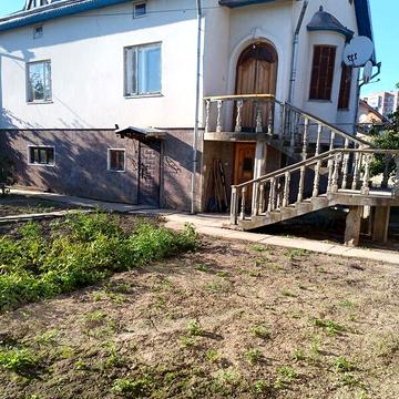 Довгострокова оренда 3к Дім Солотвинська вулиця