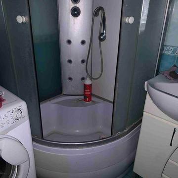 Здам  2  ну.кв. в гарному районі з а/о.