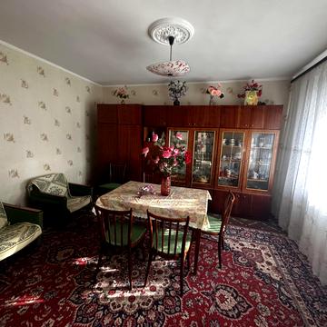 Братів Пироженків вул., 1