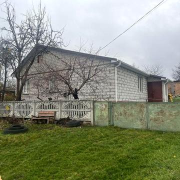 Продам ДОБРОТНИЙ будинок с.  Камʼяні Потоки ( від Кременчука до 5 км)