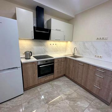 Ревуцького вул., 40-Б