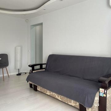 Павла Загребельного вул. (Миколи Раєвського), 11