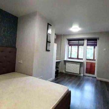 Двухкомнатная кв. евроремонт 23 Августа. Автономное отопление.