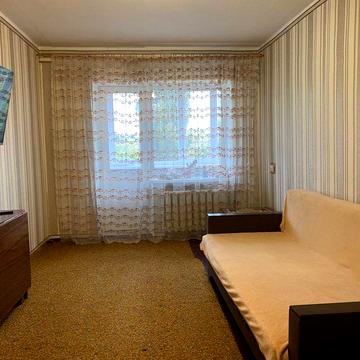 Здається квартира на довгострокову аренду з 15.12.