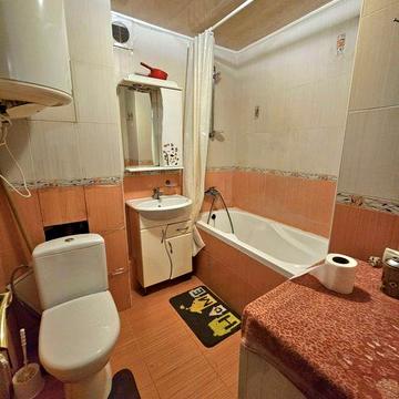 2 комнатная, Гв.Широнинцев