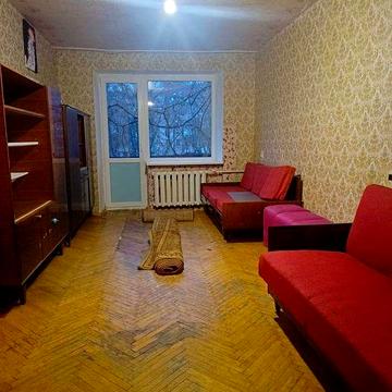 В продаже 2к м. Индустриальная, 12 Апреля, 2/5