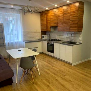 Оренда 1 кімнатної квартири Пулюя 40