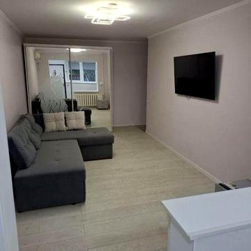 Здам 2-к квартиру Черемушки АГВ свій вхід в двір