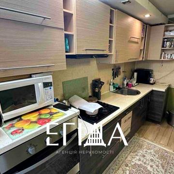 Продаж 3к квартирир-н Попова, 1/9, 65 м2