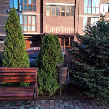 Продаю 1 ком. квартиру в ж/к Семейный с ремонтом , мебелью и техникой. ЖК Семейный