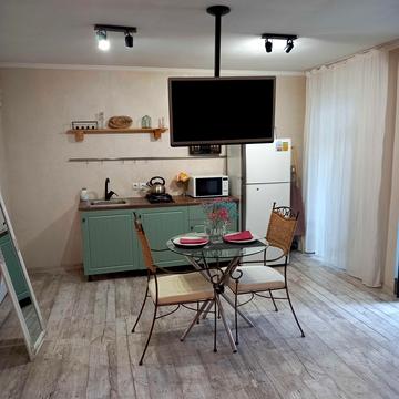 Новосельського вул., 50