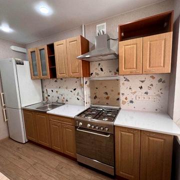 Калинова вул., 102