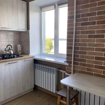 Січеславська Набережна вул., 16