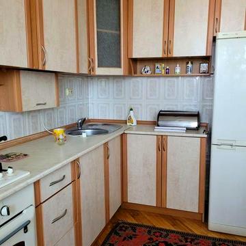 Оренда 1 км.кв.вул.Івасюка/Хоткевича,елект.опалення.Можна на 1 - 3 міс