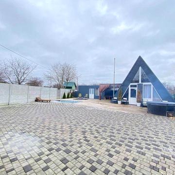 Продаж дачі в Сухому яру,готовий бізнес