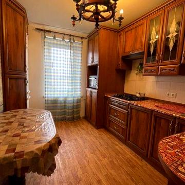 Оренда 3к квартира Центр