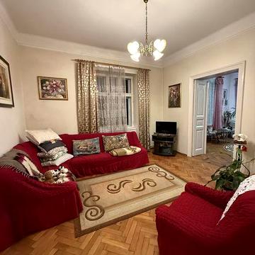 Продаж 3к квартири вул. Залізняка (бічна Коновальця)