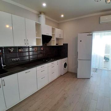 Центральна, 29