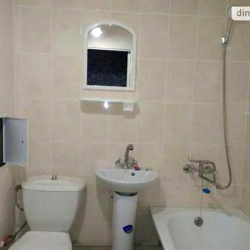 Довгострокова оренда 2к Квартира Володимира Мономаха вулиця