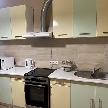 Олега Мудрака вул. (Генерала Наумова), 66